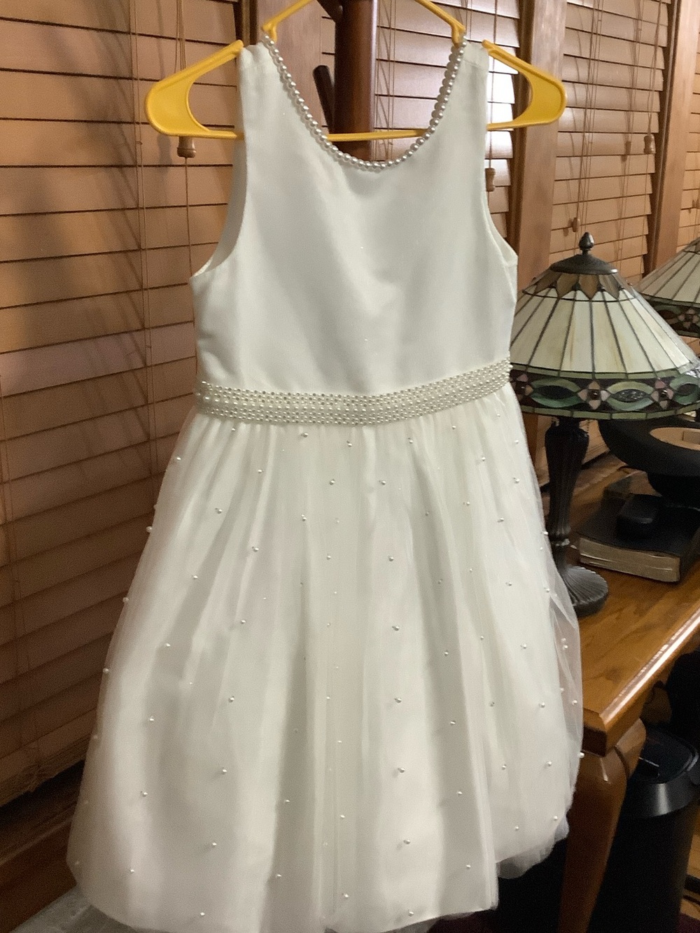 Classic White Pearl-Trim Formal Dress for Girls